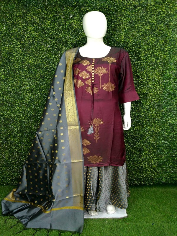 Suit With Hand Embroidery