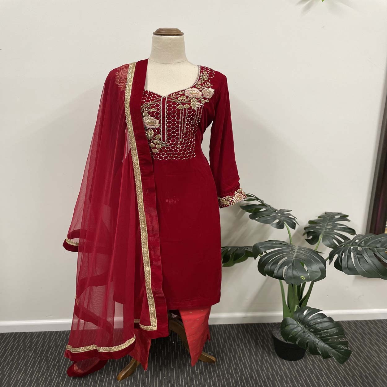 Red velvet shirt, banarsi pants and net dupatta