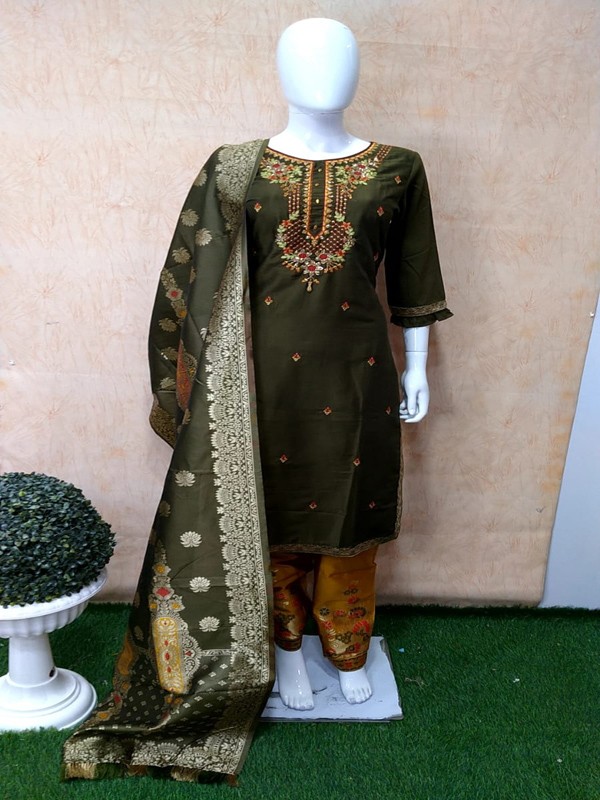 Banarasi Suit