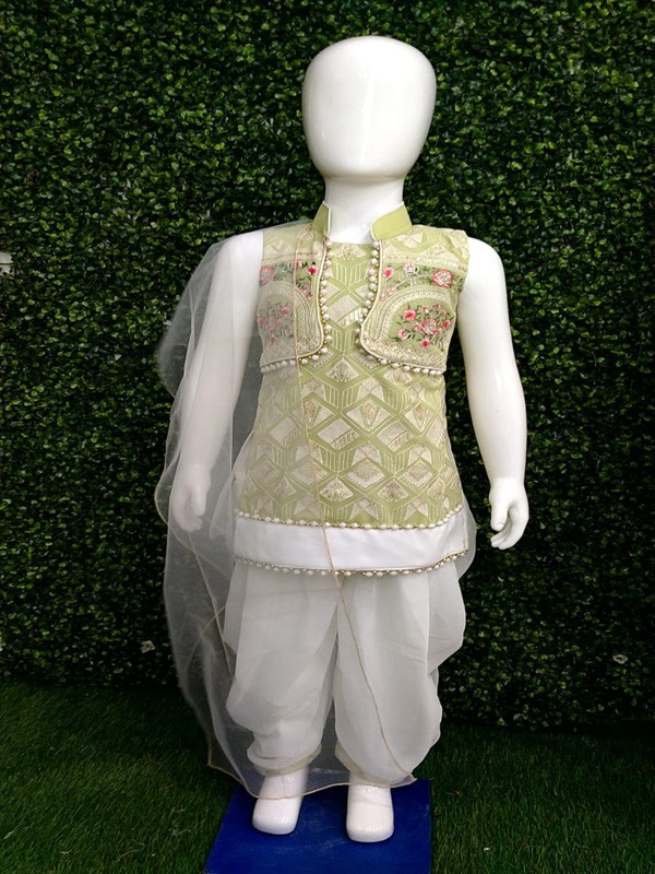 Suit salwar with Machine Embroidery