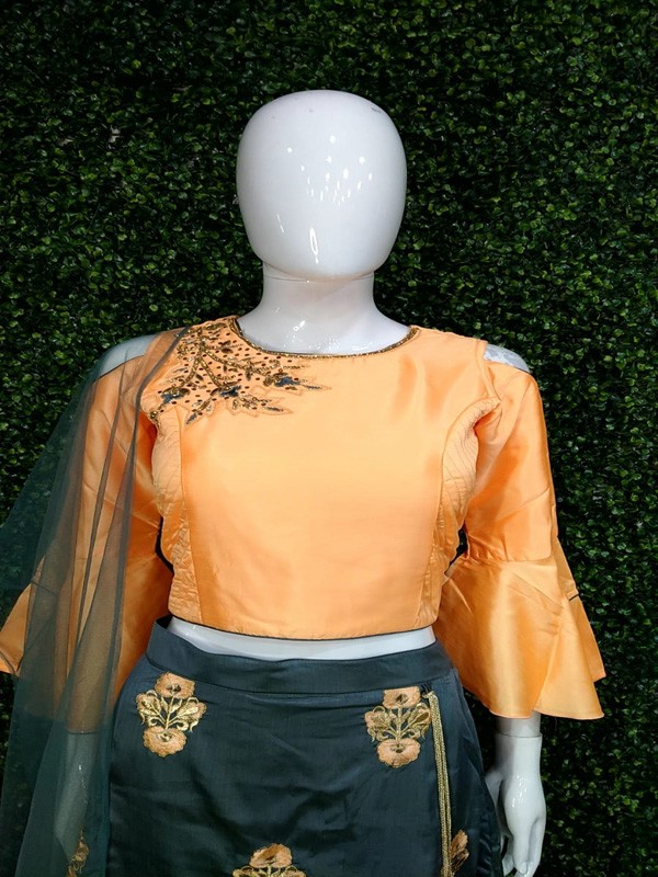 Lehanga Choli with Hand Embroidery