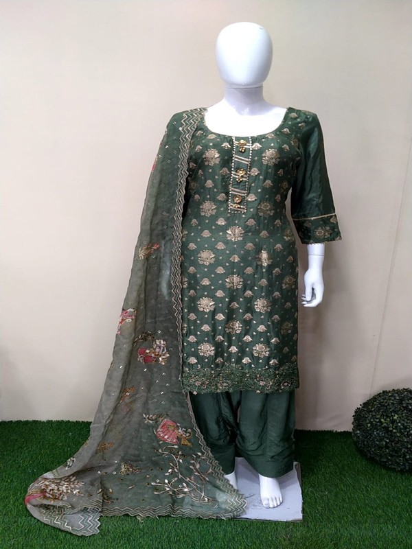 Suit Salwar